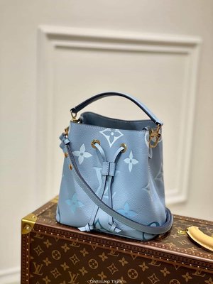 二手Louis Vuitton LV NeoNoe BB 水桶包 M45709夏日藍