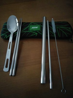 Lulu的店一acer不鏽鋼環保餐具（匙+筷）+不鏽鋼吸管兩隻+吸管刷+拉鏈布套