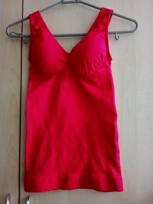 Belvia貝薇雅重點加壓透氣纖體長版背心（ S ）無痕超纖瘦塑身衣桃紅色