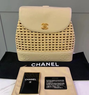 Chanel vintage 超級可愛古董後背包。降價了～～～快搶吧
