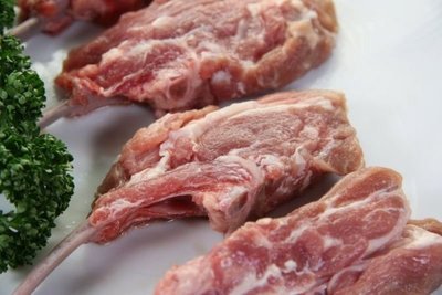 【牛羊豬肉品系列】紐西蘭法式小羔羊肩排(8支)/約658g±5%~頂級羊肉肉質~不需太多的調味