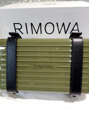 (全新）RIMOWA PERSONAL CACTUS 墨綠色聚碳酸酯斜挎手拿包