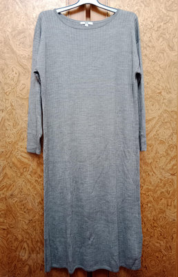 【唯美良品】UNIQLO 灰色寬版針織洋裝~ C1121-7435  XXL