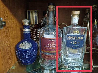 空酒瓶 MORTLACH 慕赫12年威士忌 700ml 玻璃空瓶 酒瓶燈 小夜燈 氣氛燈 花瓶 裝飾擺設 透明玻璃瓶