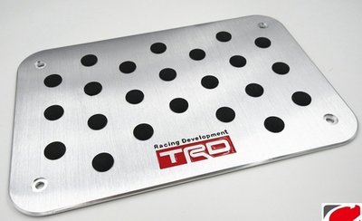 【熱賣精選】TRD鋁合金防滑踏板汽車腳墊踏板鋁合金踏板汽車地毯踏板-LK139300