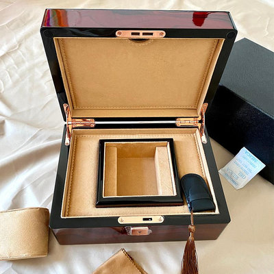 手錶盒高檔腕表盒鋼琴漆天鵝絨收納盒帶鎖 裝手表包裝禮盒收藏盒定制