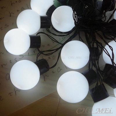 110V/220V-晝白色LED霧面5cm圓球燈串5米20燈 - 圓球燈 圓球串燈 聖誕燈 led燈串 球燈串 優4公分