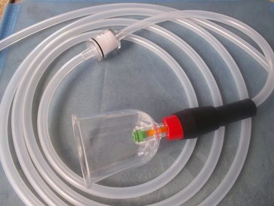光禾館 - 電動拔罐器專用長管 300cm 加送1個過濾杯。矽膠軟管為食品級，使用安全又放心。電動拔罐器、延長管