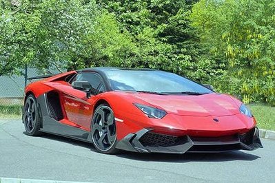 【天翊國際】Lamborghini LP700 M款 半碳纖維 全車空力套件