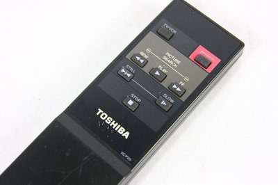 【古物箱】早期 東芝 TOSHIBA 電視 錄放影機 遙控器 日本製 老件 (骨董 古董 二手 老件)