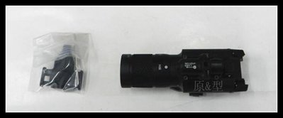 【原型軍品】全新 II X400V 風格 戰術槍燈 寬軌魚骨 手電筒 黑色