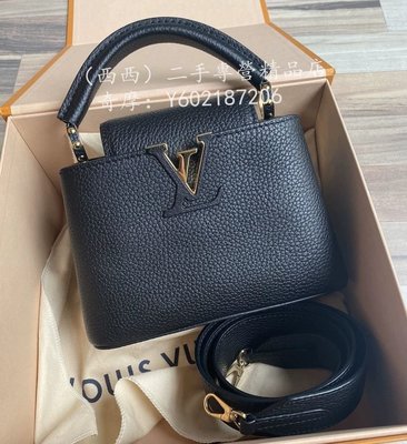 Louis Vuitton Capucines mini Black Leather ref.233009 - Joli Closet