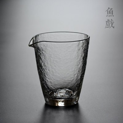 特賣-魚戲 日式工藝玻璃公杯水波紋 錘紋 透明耐熱玻璃分茶器