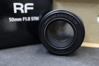 Canon RF 50mm F1.8 STM 9成新 (64)
