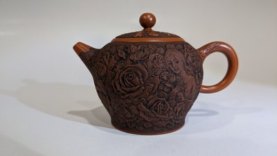 【不動茗壺】台灣鶯歌手拉胚茶壺---玫瑰香 吳國榮製壺、陳真刻製