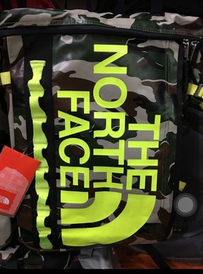 新款The North Face BC FUSH BOX TOTE30公升電腦包/背包/登山包/學生包-綠迷彩黃色字
