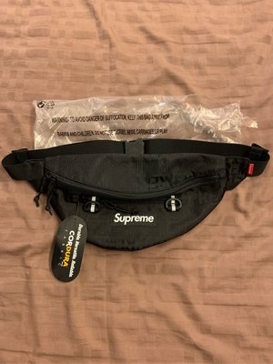 Buy Supreme Small Waist Bag 'Black' - FW22B12 BLACK