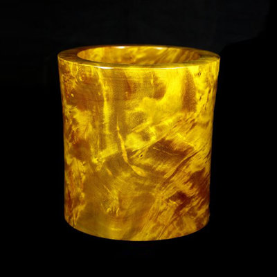 《博古珍藏》黃金樟木原木筆筒．1.5公斤．緬甸國寶．非紫檀香黃花梨酸枝木沉香．超值回饋