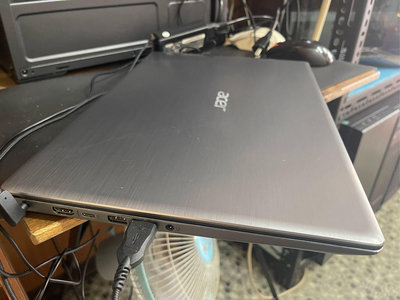 售Acer 金屬機身 R5-2500U 獨顯筆電，15.6” FHD.