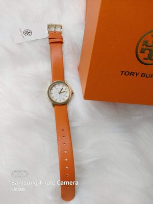 TB Tory Burch 浮雕皮革手錶