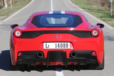【耀天國際】Ferrari 458 升級 Speciale 後保 (後下部分可選碳纖維或FRP)