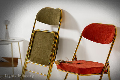 【 輕工業家具 】復古風燈芯絨布折椅-loft金銀色紅綠藍粉可折疊收納餐椅子桌椅咖啡廳餐廳北歐美式酒吧服裝店設計感工業風