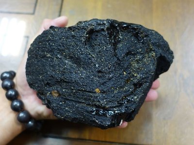 §能量礦石§ 怪物級泰國隕石Tektite黑隕石單體淨重2138公克 孟農型