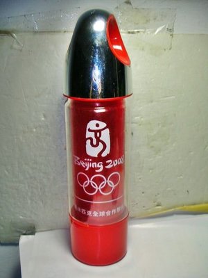 L.(企業寶寶玩偶娃娃)近全新未用2008年北京奧運可口可樂(Coca Cola)授權600ml水壺!