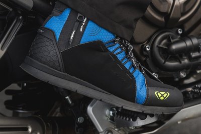 ⚠YB騎士補給⚠ IXON FREAKY WP 藍黑 運動 短車靴 防水 拉鍊設計 防摔 三色 代理公司貨 法國