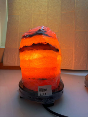 收藏級鹽燈 鴿血紅鹽燈 3.2公斤 實拍實賣 顏色紅潤 紋路優美
