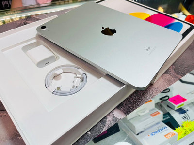 💜台北蘋果專賣店💜️已拆未啟用️🍎Apple iPad10 (10.9吋/WiFi/256G) 🍎銀色