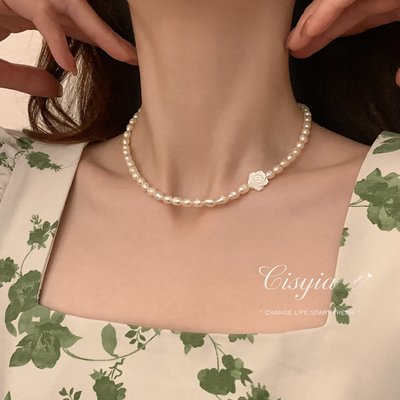 CISYIA 天然淡水珍珠頸鏈女夏項鏈時尚款白玫瑰吊墜設計感鎖骨鏈~特價