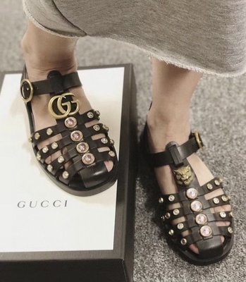 【妖妖代購】Gucci 雙G虎頭羅馬編織涼鞋
