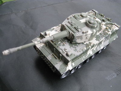 Lmpreza-遙控坦克戰車-新遙控坦克模型中型對戰坦克兒童軍事玩具車遙控車