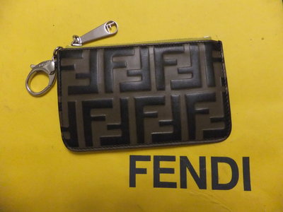 Fendi   皮革   logo    拉鍊    零錢包  扁夾   卡包