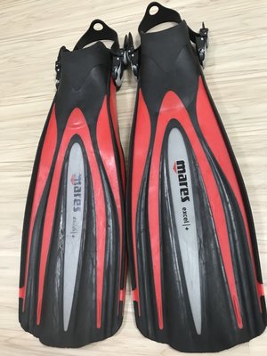 MARES EXCEL PLUS 四線金鋼 加強版 紅 潛水/浮潛 蛙鞋 9成新