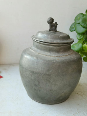 錫茶罐，老錫茶葉罐，大容量錫茶罐，清代民國時期，錫質，傳統工4597