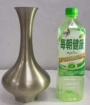 【日本古漾】281301日本帶回 PENANG PEWTER 馬來西亞 錫花瓶 瓶身有凹