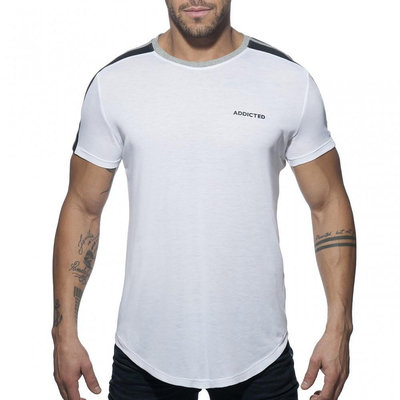【ADDICTED 】經典款時尚短袖T恤 AD合身款運動健身T-SHIRT-AD778《Men Style》