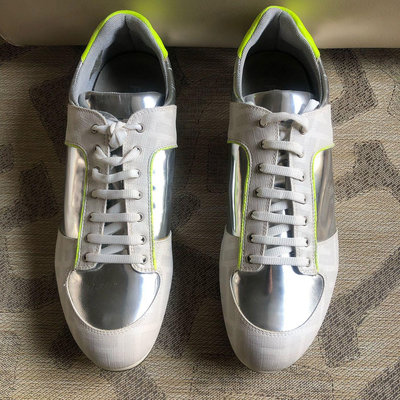 [品味人生]保證正品 Fendi 銀色 白包皮革經典logo 休閒鞋 size US 11