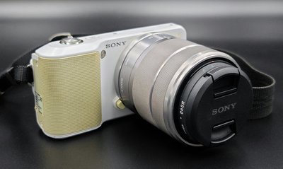 二手SONY NEX3相機+變焦鏡+廣角鏡