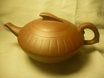 中國宜興早期一廠紫砂陶靈壺