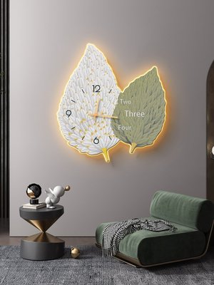 現貨好物現代輕奢創意掛鐘客廳抽象羽毛鐘表掛墻LED燈帶壁燈高級感時鐘畫 可開發票