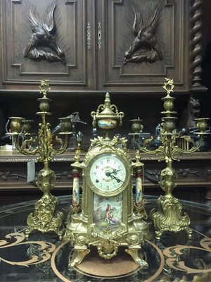 義大利製 法式古董鐘 /古董機械鐘 及燭台一對 3件組