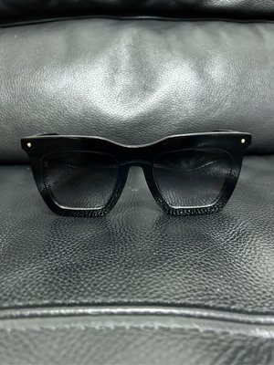 Louis Vuitton LV  大鏡框 太陽眼鏡