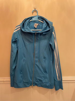 Adidas水藍色假兩件式運動夾克八成新