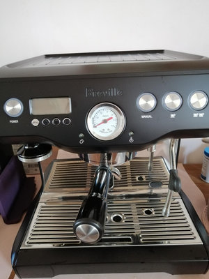 Breville 920XL半自動咖啡幾