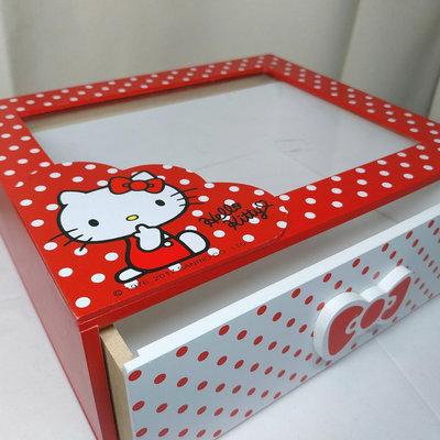 二手2017年Hello Kitty木質抽屜式收納盒 長24x寬20.1x高8.7cm 高標勿入