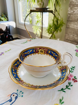 英瓷Royal Albert闊口鈷藍花邊骨瓷咖啡杯套裝