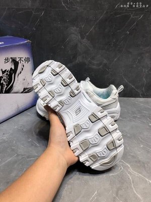 Skechers D'lites 1.0 斯凱奇熊貓系列老爹鞋 復古休閒慢跑鞋 走路鞋 女運動鞋 —步履不停